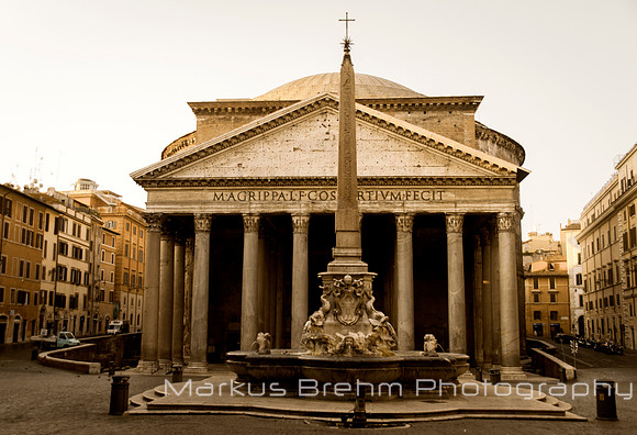 The Pantheon (Antique)